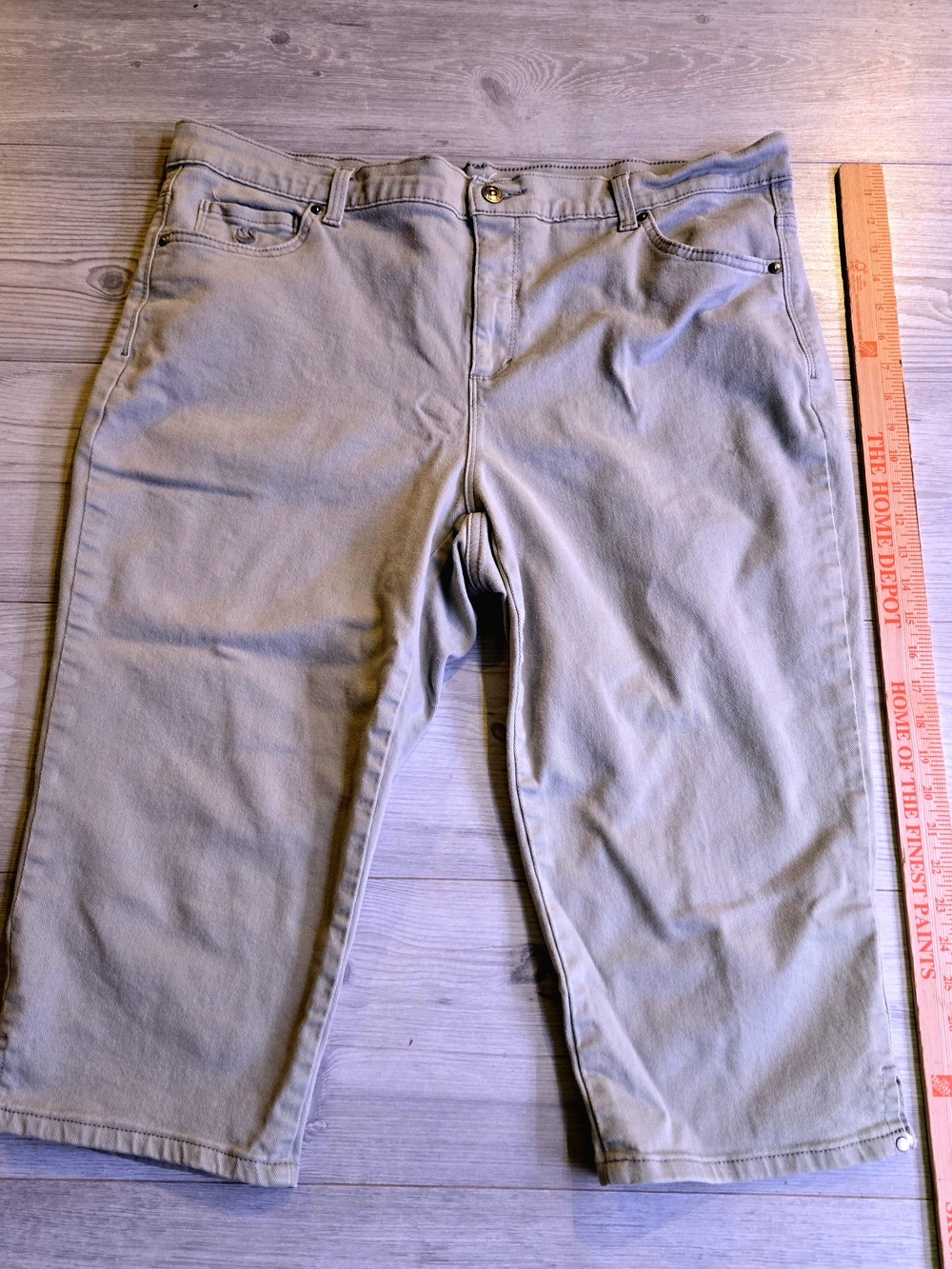 Gloria Vanderbilt Amanda Capri Pants Size 16W